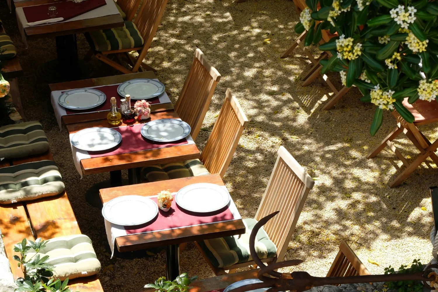 Independent-dining