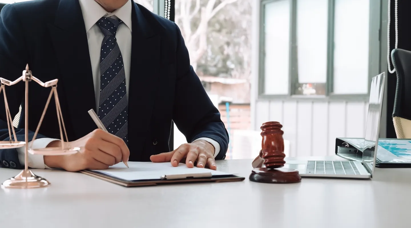 legal-finance-home-banner